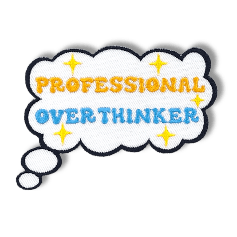 merkkilabra-fi-haalarimerkki-overthinker