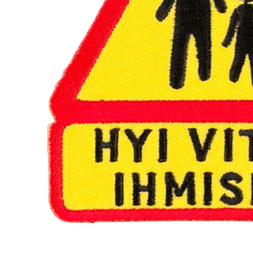 Brodeerattu haalarimerkki laserleikatulla reunalla